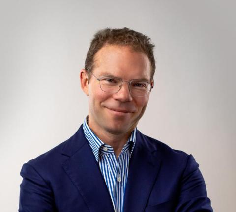 Greg Lindsay